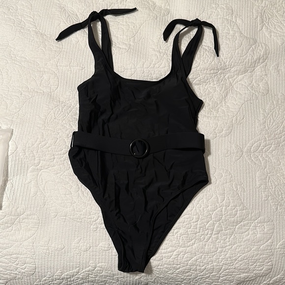 SHEIN Black Belted One Piece - Picture 3 of 6